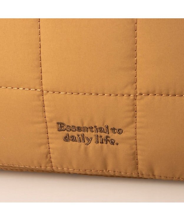 UNBILLION カシュカシュ cachecache / パディング刺繍リュック オーク