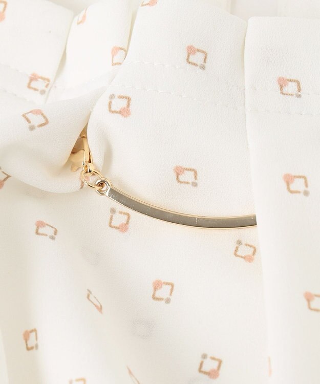 ANY SIS 【洗える】フロントタック ブラウス オフベース