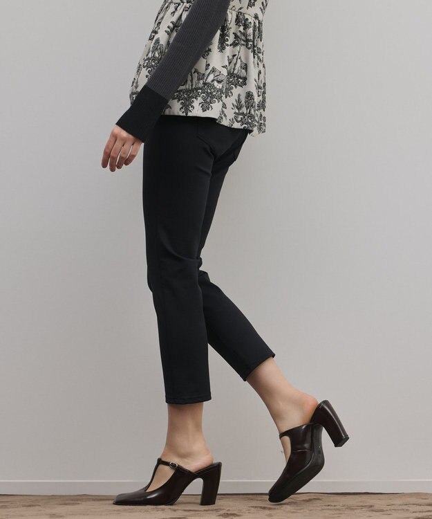 GRACE CONTINENTAL ジャージサブリナパンツ ブラック