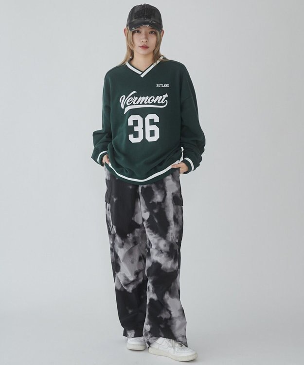 WEGO 【ユニセックス着用ITEM】ナンバリングプルオーバー ダークグリーン