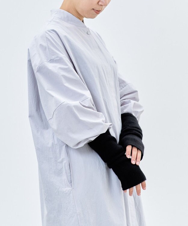 AND WOOL 〈上質な素材と手仕事から生まれた優しいニット〉カシミヤ100%アームウォーマー ブラック