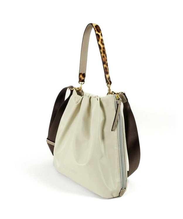 PELLE BORSA ミドルサイズショルダー W Face 4658 チアーズ アイボリー