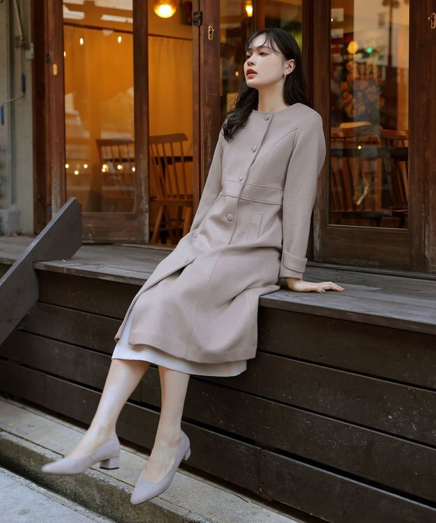 Tiaclasse 【ウール95%】ノーカラー包みボタンAラインコート グレージュ