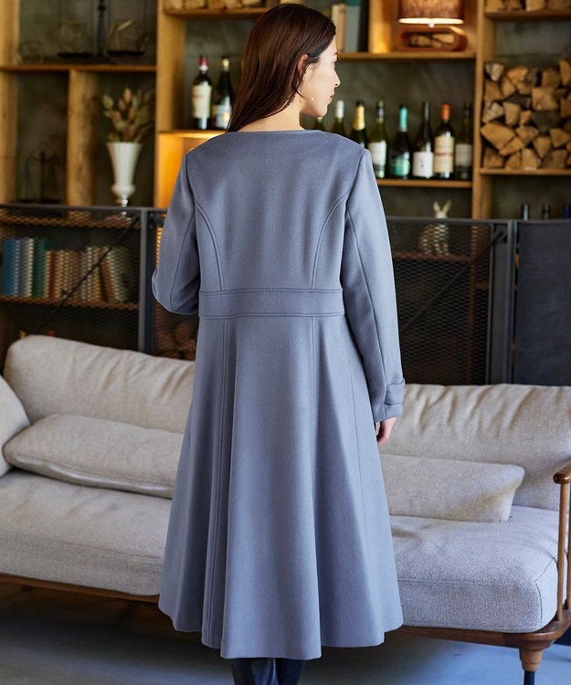 Tiaclasse L 【ウール95%】ノーカラー包みボタンAラインコート ブルー