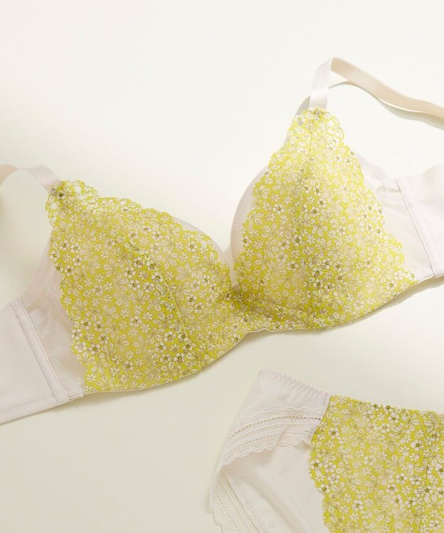 une nana cool さあわたし レース 脇高ブラジャー MADE WITH LIBERTY FABRIC ライトベージュ