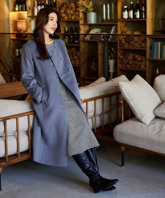 Tiaclasse L 【ウール95%】ノーカラー包みボタンAラインコート ブルー