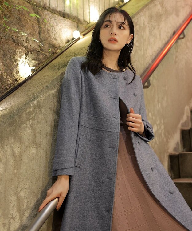 Tiaclasse L 【ウール95%】ノーカラー包みボタンAラインコート チャコールグレー