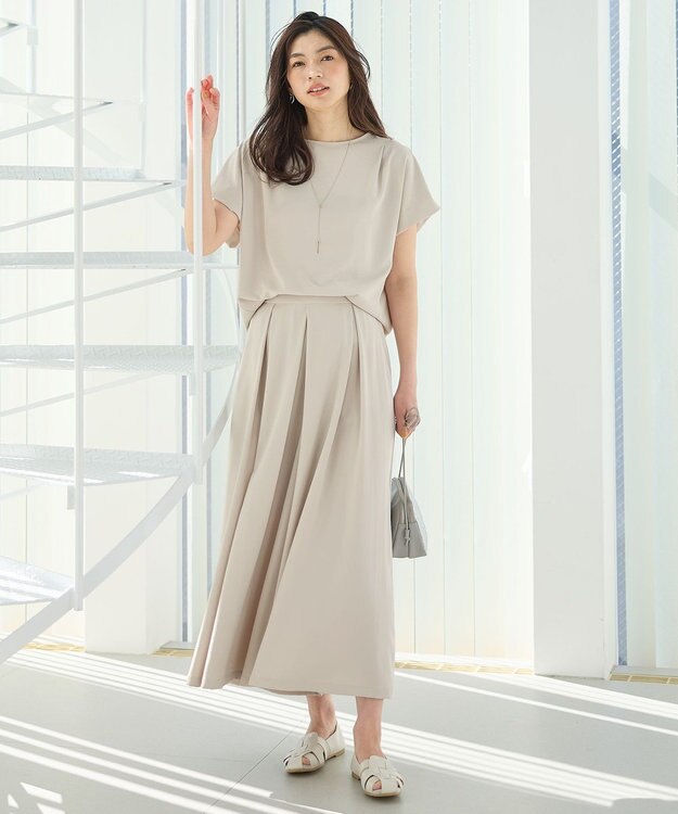 ANY さらさらDRYブラウス ベージュ