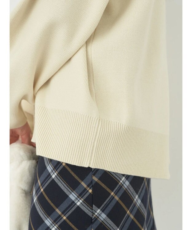 earth music&ecology アンチピリングバックスリットプルオーバー Ivory