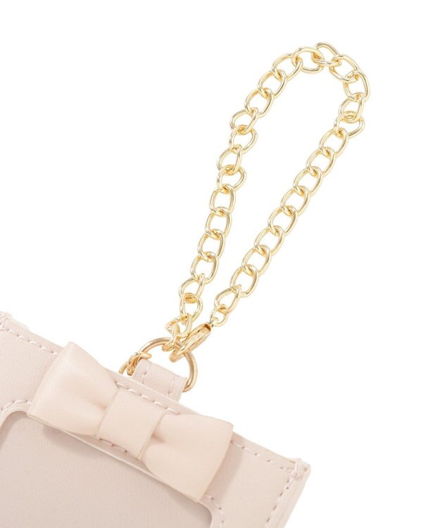 Maison de FLEUR Fチャームキルティングパスケース Pink