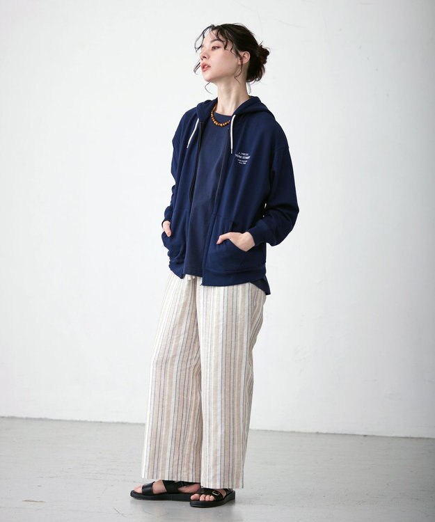 J.PRESS YORK STREET 【UNISEX】フルジップ裏毛ロゴパーカー ネイビー系