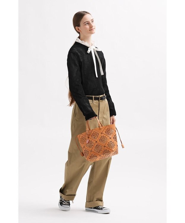 genten フラッターバスケット 手提げバッグ ヌメベージュ