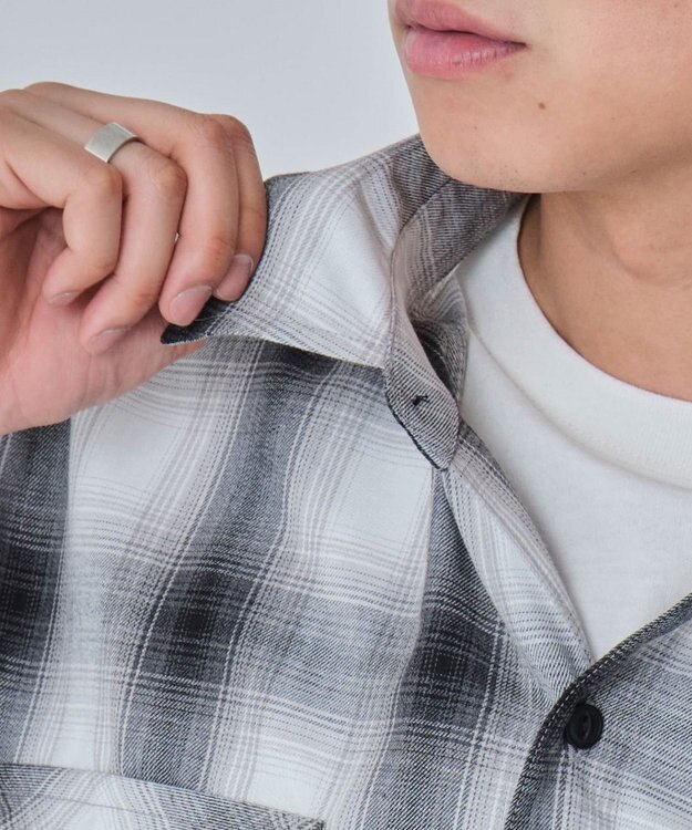 WEGO 【ユニセックス着用ITEM/MLサイズ展開】イラストオンブレチェックシャツ（SS） ホワイトチェック1