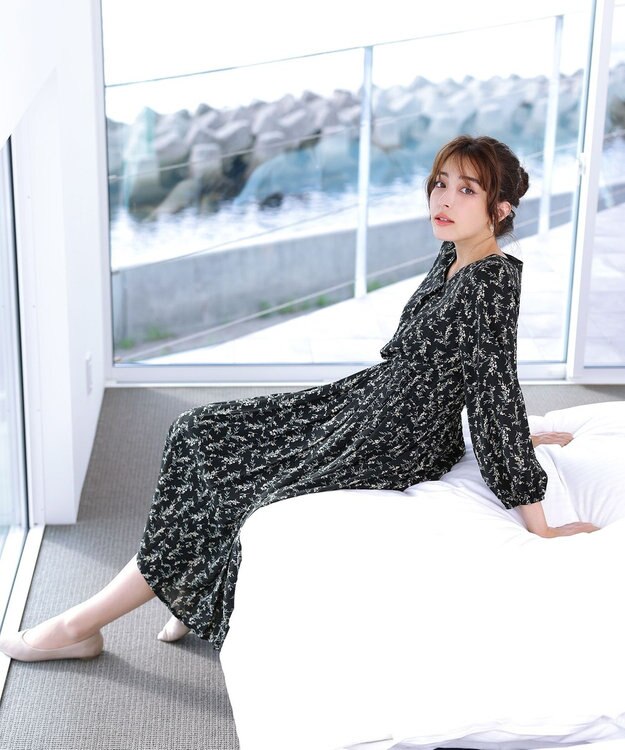 Tiaclasse 【洗える・新色追加】パフスリーブプリーツワンピース ブラックFL