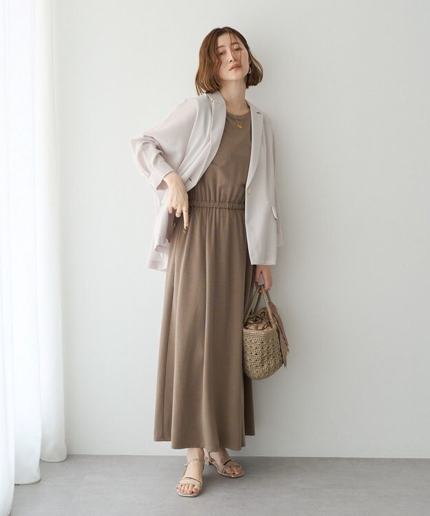 YECCA VECCA 【接触冷感】カットノースリーブワンピース Dark Beige
