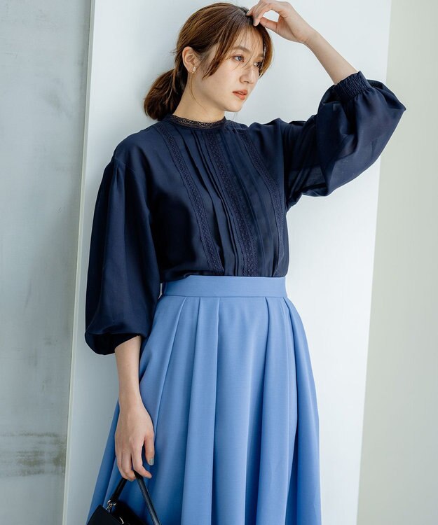 組曲 L 【洗える】シフォンツイルレース ブラウス ネイビー系
