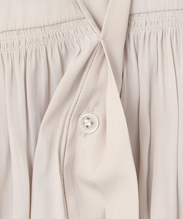 組曲 L 【WEB限定】ギャザーライトデシン ブラウス アイボリー系