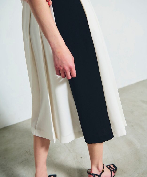 GRACE CONTINENTAL ラインバイカラードレス ホワイト