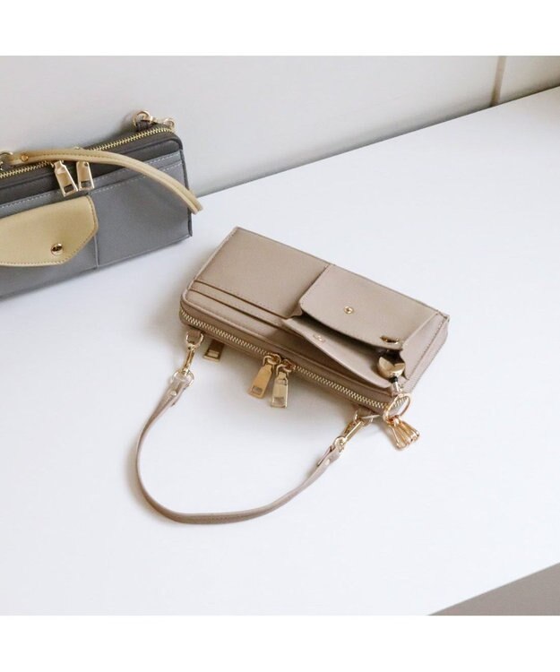 UNBILLION カシュカシュ cachecache / リールキー付きウォレットショルダーバッグ ベージュ