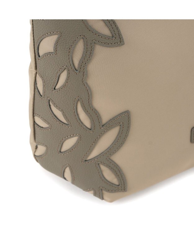 IBIZA ディアリオ　ナイロン　ショルダーバッグ ベージュ