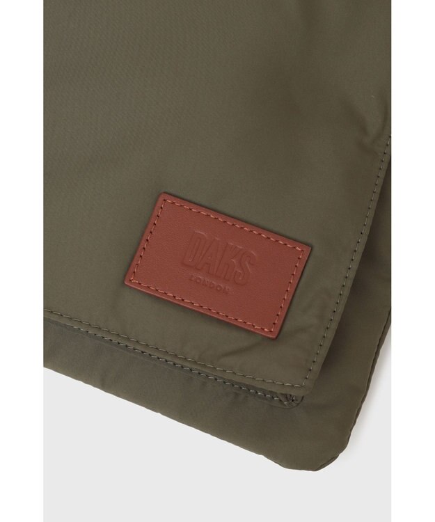 DAKS 軽量ナイロン×牛革 ハウスチェックディテール ブリーフケース パールグリーン