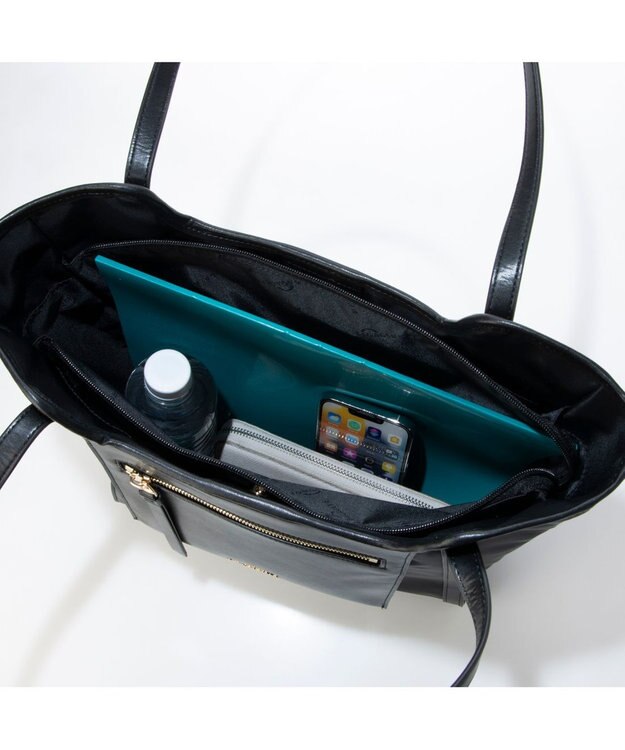 LA BAGAGERIE リサイクルレザー　フラップA4トート ブラック