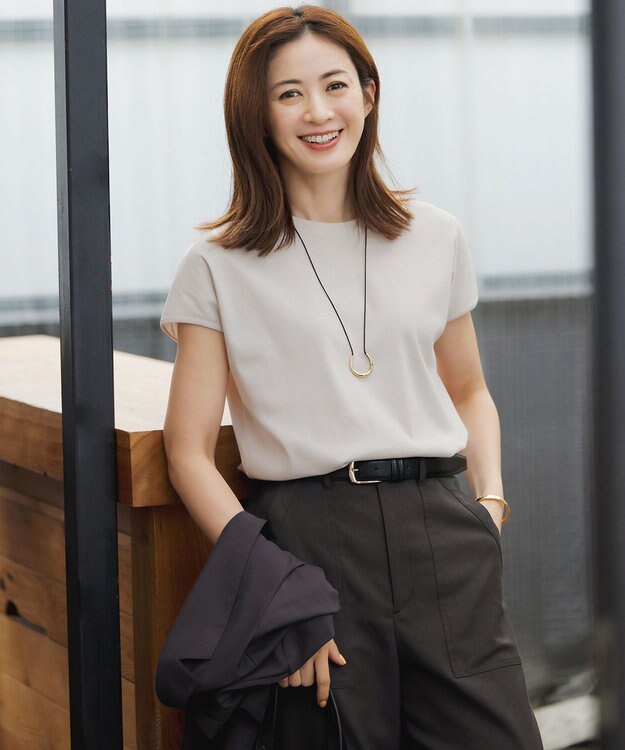 23区 【汗じみ防止/速乾性】フレンチスリーブ  IT Tシャツ ベージュ系