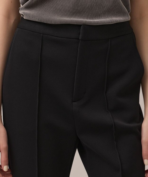 GRACE CONTINENTAL フレアカットパンツ ブラック