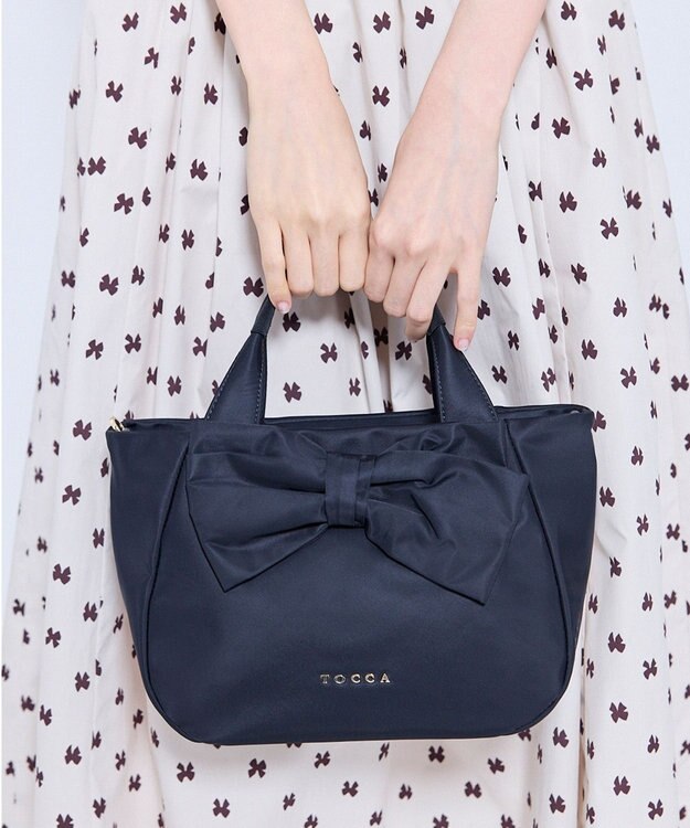 TOCCA RIBBON CUBE NYLON MINI TOTE ミニトートバッグ【星風まどかさん着用】 ネイビー系