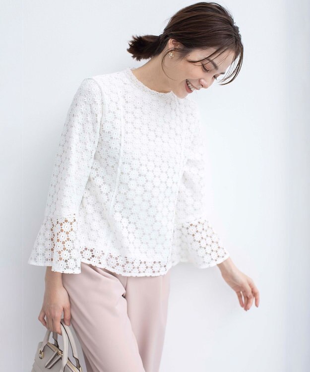 組曲 【WEB限定】フラワーレース 袖フレアトップス アイボリー系