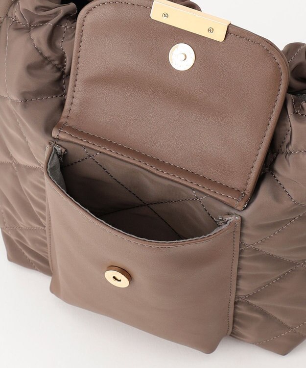 ANY キルティングドロストショルダーバッグ チャコールグレー