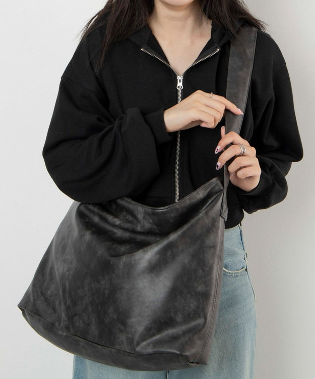 WEGO 【ユニセックス着用ITEM】レザータッチBIGショルダー グレー