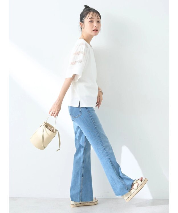 earth music&ecology フレア袖レースプルオーバー Ivory