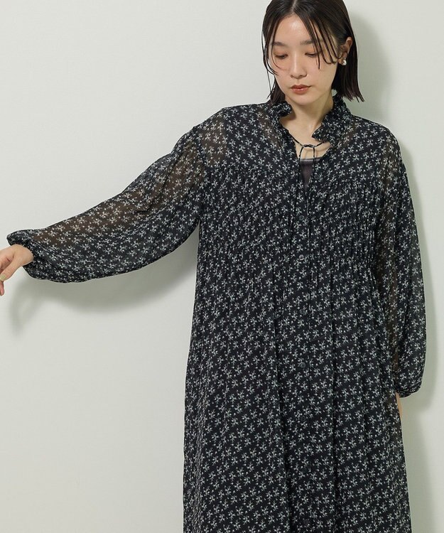 Green Parks 花柄シフォン楊柳ワンピース Black