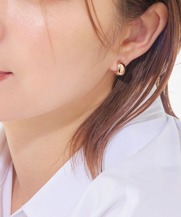 Phoebe 【金属アレルギー対応】オーバルフープスナップイヤリング　シャンパンゴールド シャンパンゴールド