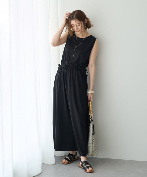 YECCA VECCA 【接触冷感】カットノースリーブワンピース Black