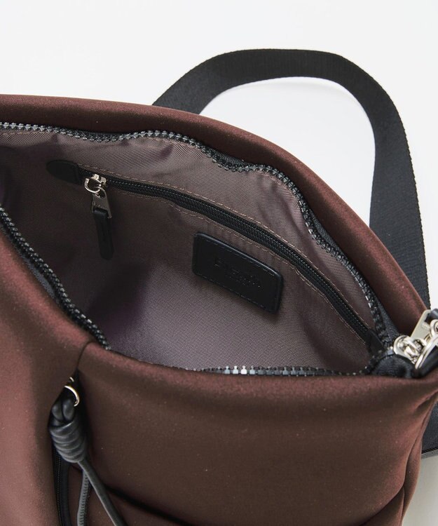 TOPKAPI 【Breath TOPKAPI】SORT ソート ネオプレン ショルダーバッグ チョコレート