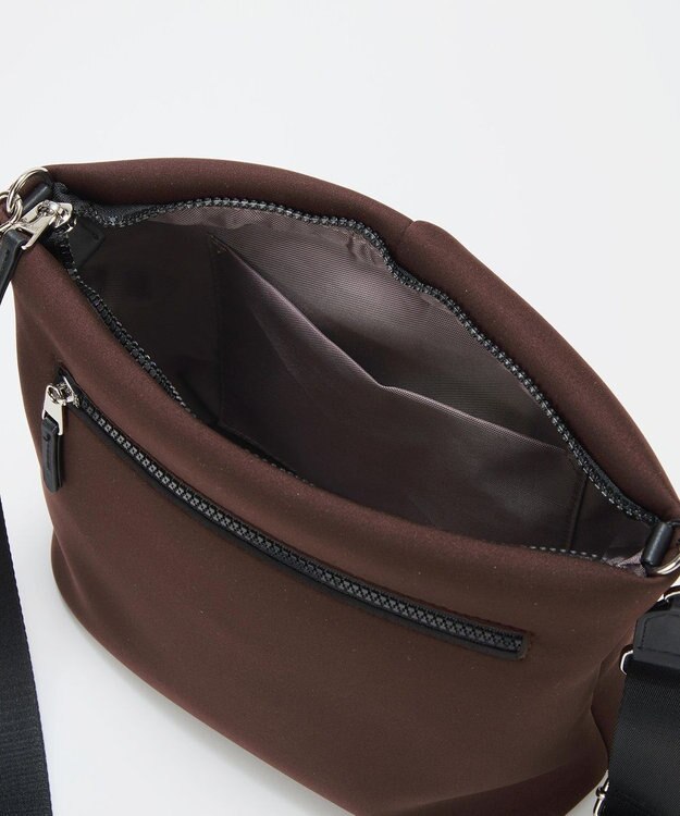 TOPKAPI 【Breath TOPKAPI】SORT ソート ネオプレン ショルダーバッグ チョコレート