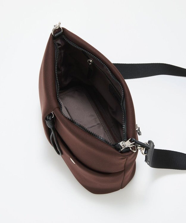 TOPKAPI 【Breath TOPKAPI】SORT ソート ネオプレン ショルダーバッグ チョコレート