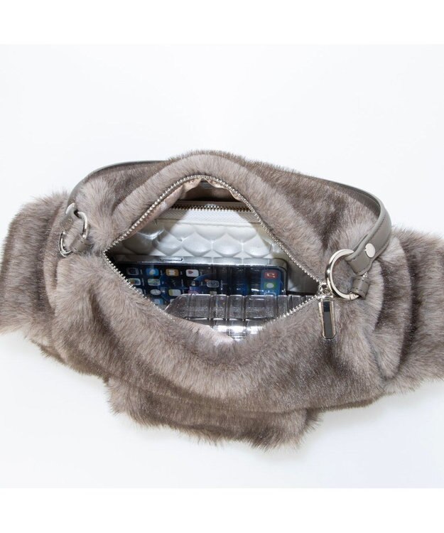 UNBILLION カシュカシュ cachecache / フェイクファーフラップポケット付き2wayショルダー GY