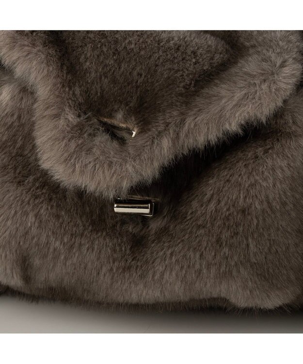 UNBILLION カシュカシュ cachecache / フェイクファーフラップポケット付き2wayショルダー GY