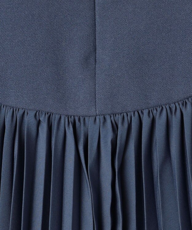 組曲 バックプリーツ ワンピース ブルー系