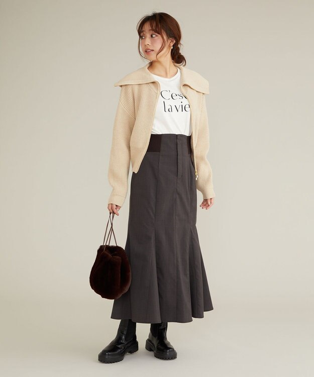 Feroux 【洗える・古畑星夏さん着用】フルジップ ニット アイボリー系