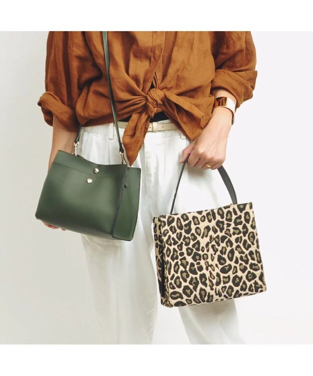 UNBILLION cachecache アニマル柄ヒネリハンドルインバッグセットトート レオ