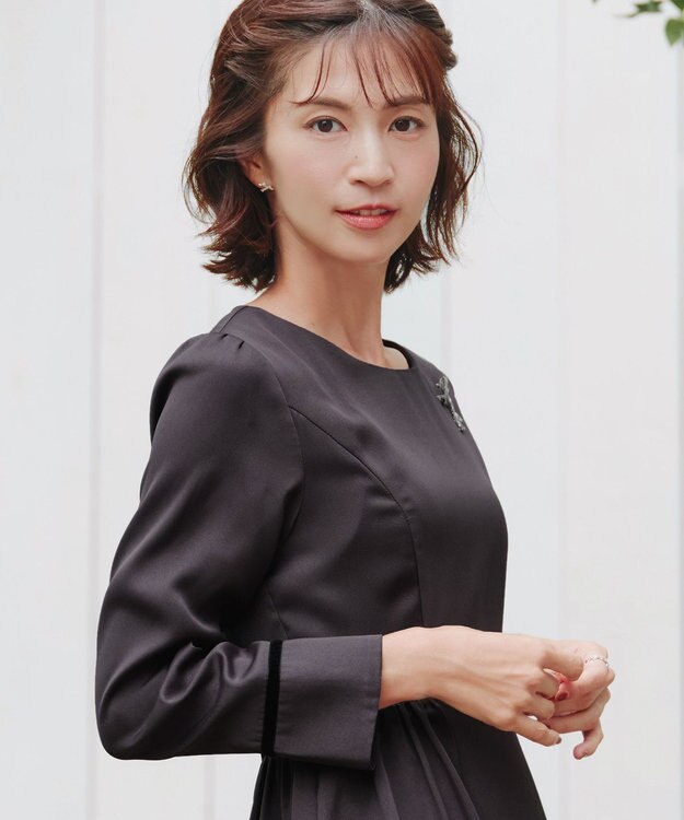 Tiaclasse 【安田美沙子さん着用・金属アレルギー対応】パール付きクロスピアス／イヤリング ピアス：シルバー