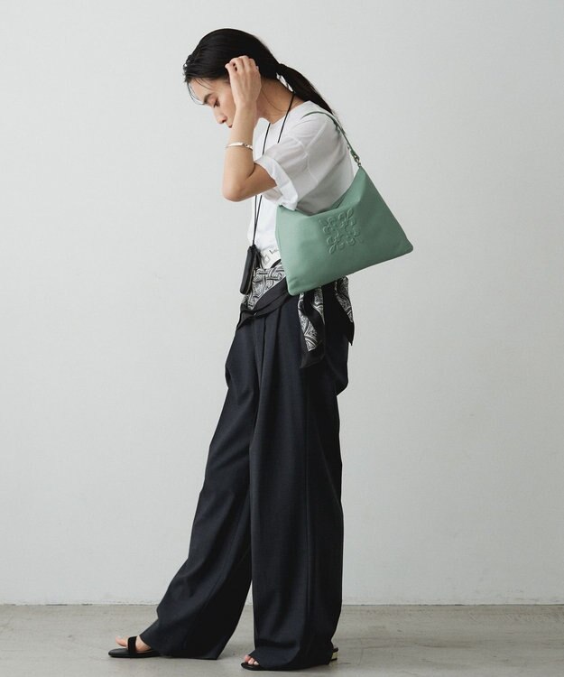 russet エンボスモノグラムショルダーバッグ(CE-1547) Green