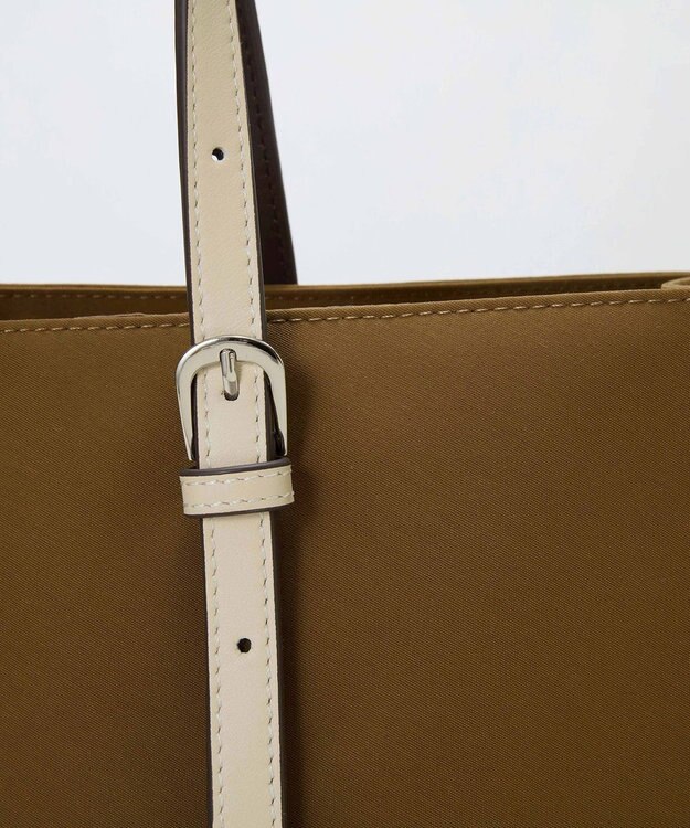 TOPKAPI 【Breath TOPKAPI】FRAME フレーム レザーベルト スクエア トートバッグ　A4 / 軽量 キャメル