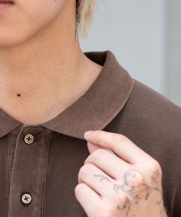 WEGO 【ユニセックス着用ITEM】ピグメントロゴポロシャツ（SS） ブラウン