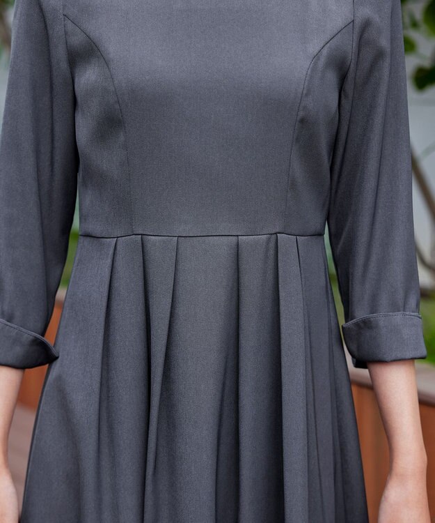 Tiaclasse L 【洗える】花柄刺繍フレアワンピース チャコールグレー