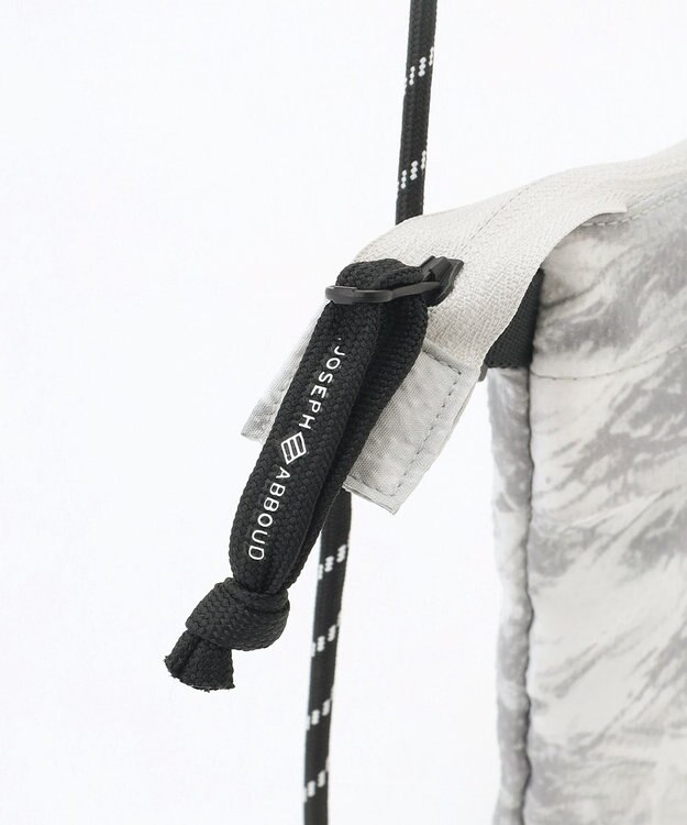 JOSEPH ABBOUD MOUNTAIN 【軽量/ECO撥水】エンボスプリント サコッシュ ライトグレー系5